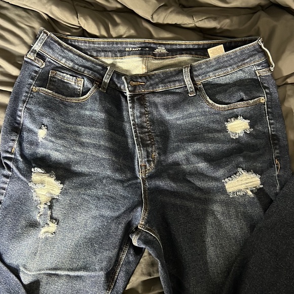 Old Navy Rock Star high rise rock star super skinny jeans - Picture 3 of 4